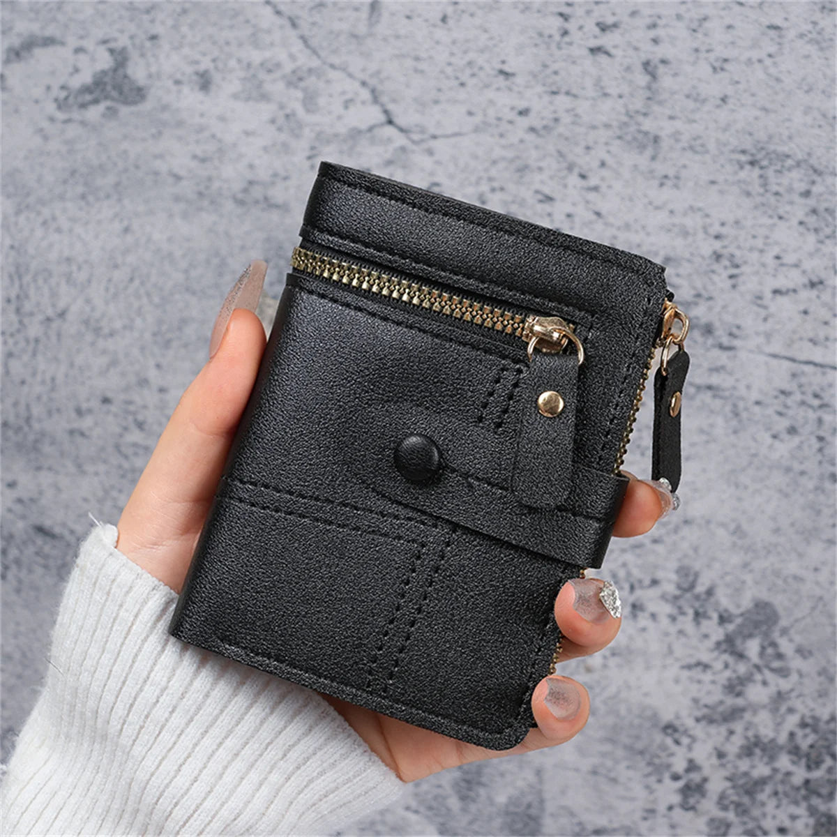 Billetera Compacta con Broche