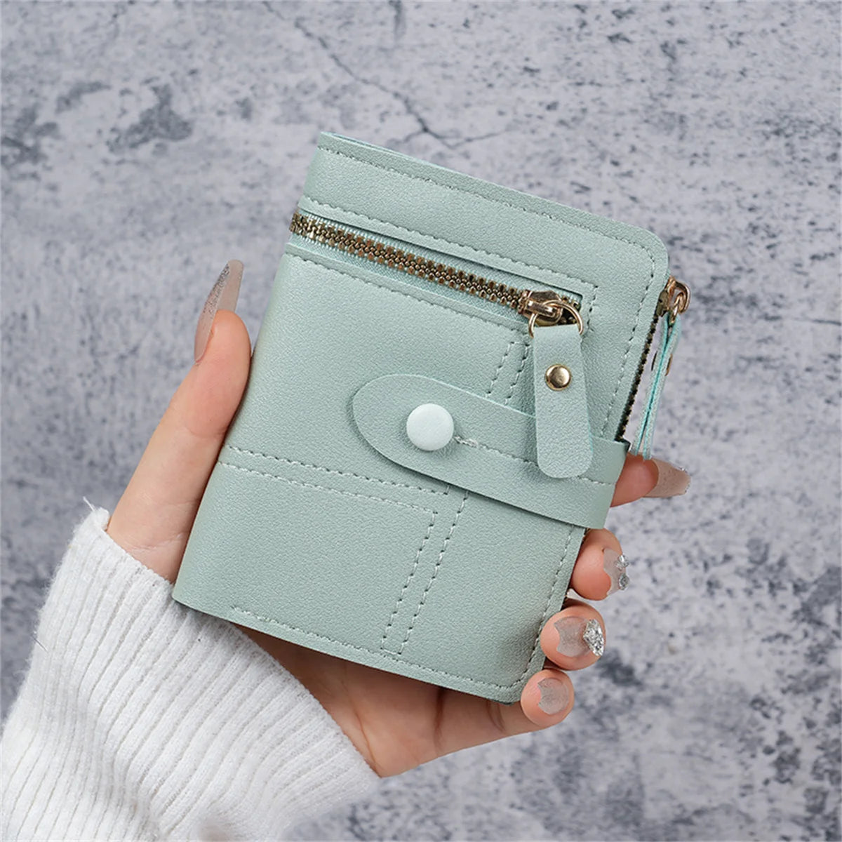 Billetera Compacta con Broche